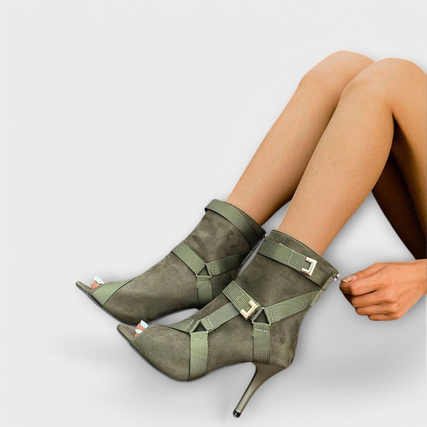 Sandals with Heel and Open Toe