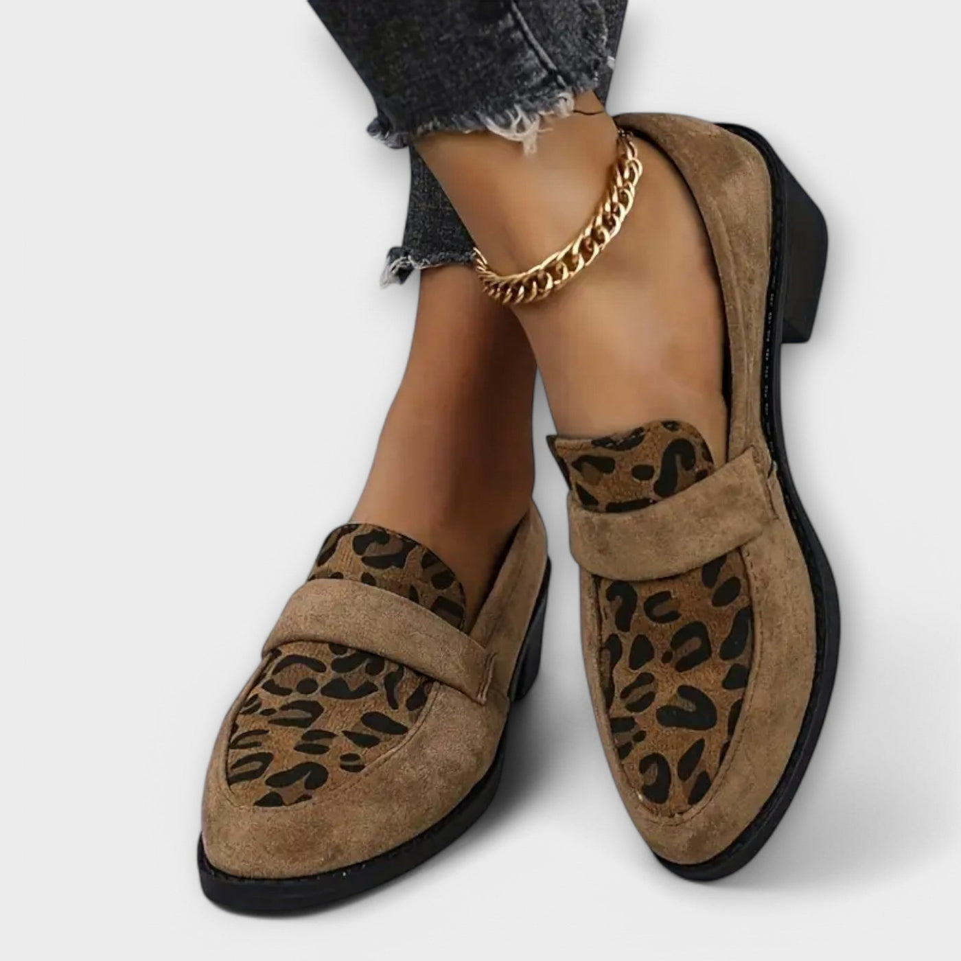 Karla Elegant Shoes Leopard Print