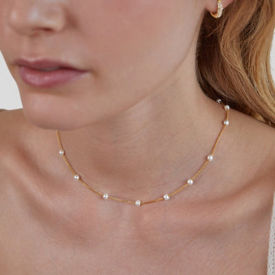 Elegant Pearl Necklace